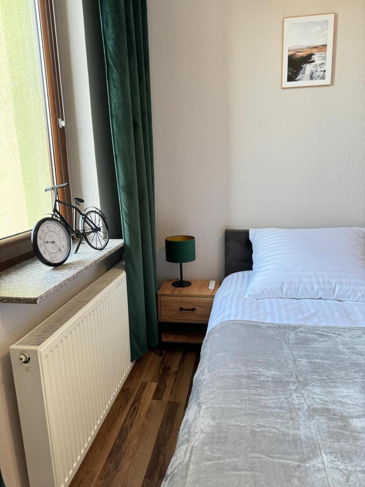 Kamienica Hotell Sulęcin Exteriör bild