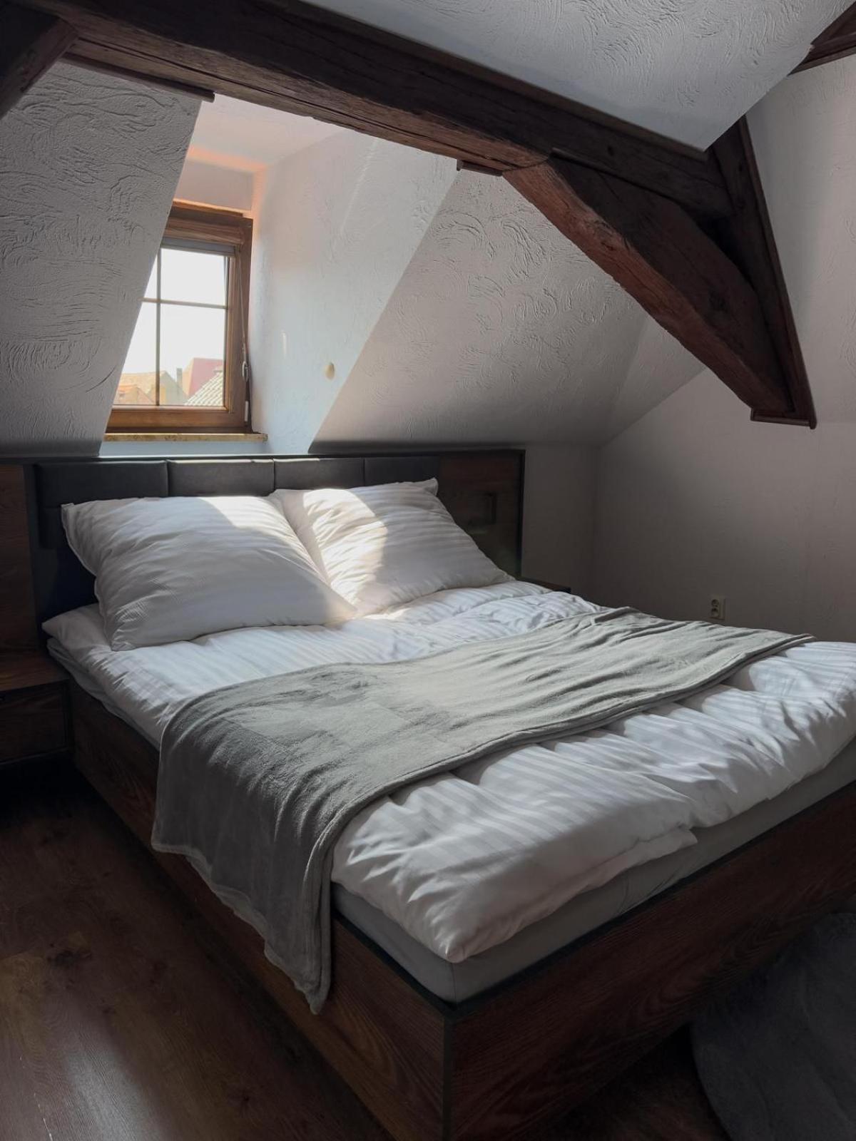 Kamienica Hotell Sulęcin Exteriör bild