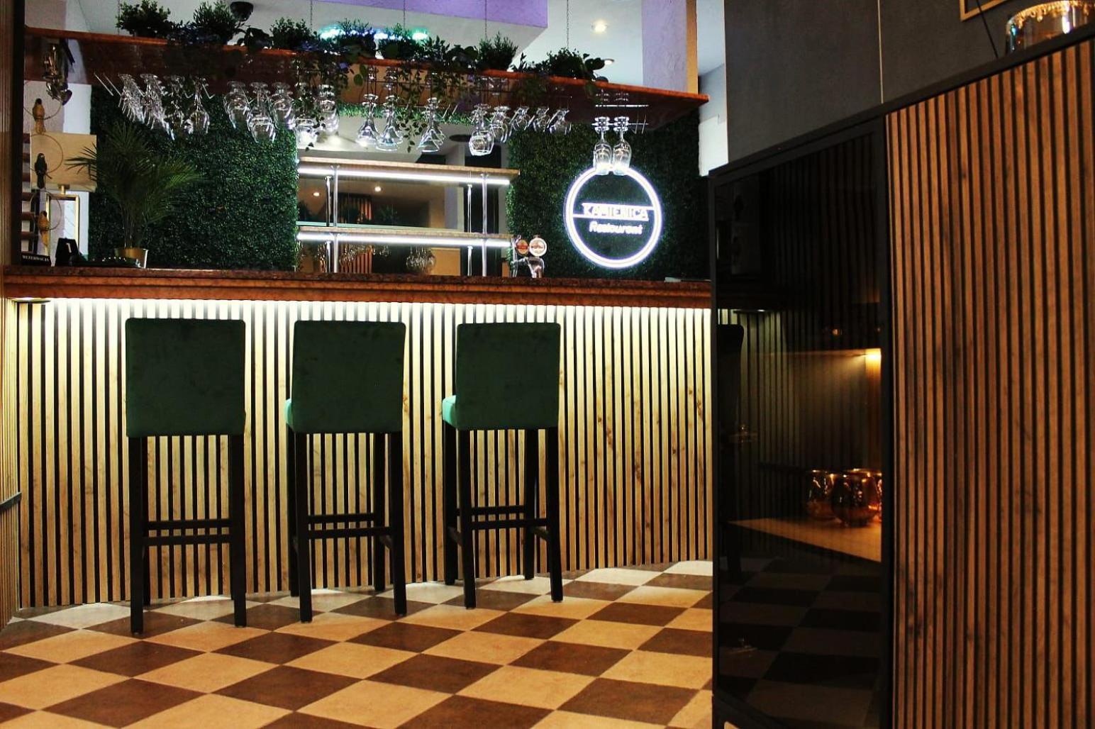 Kamienica Hotell Sulęcin Exteriör bild