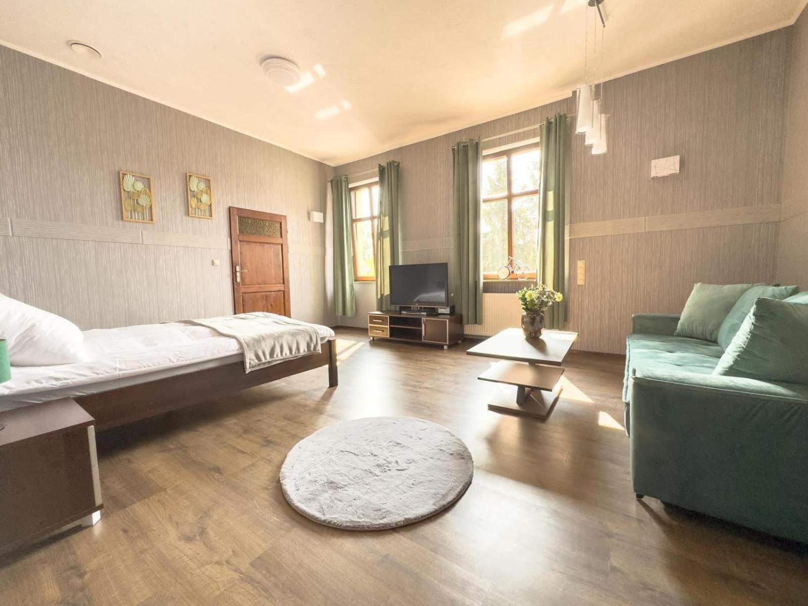 Kamienica Hotell Sulęcin Exteriör bild