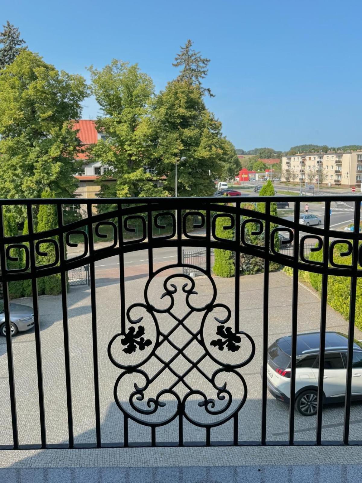 Kamienica Hotell Sulęcin Exteriör bild